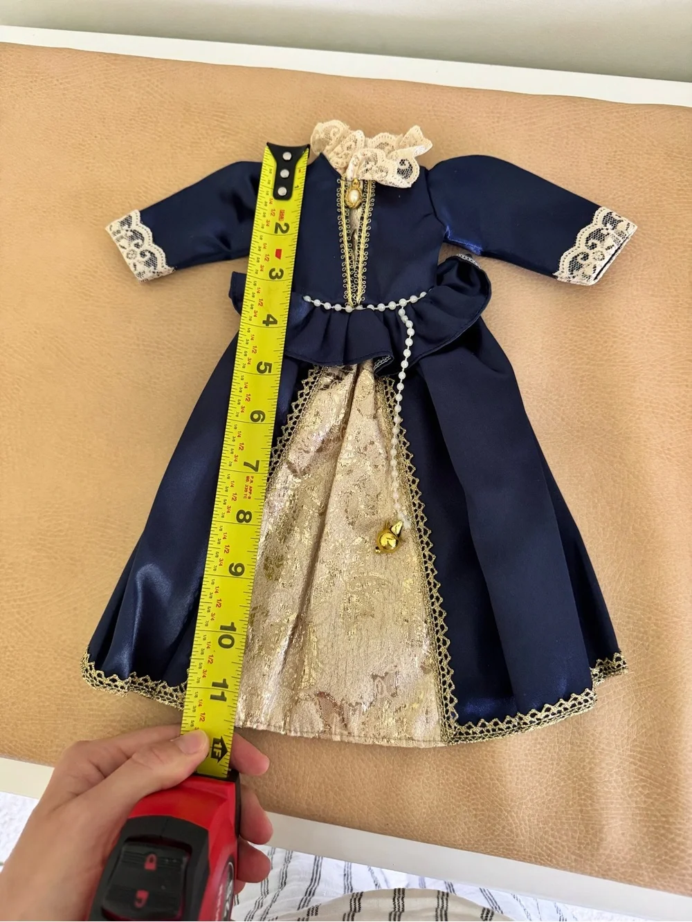 N/A elegant navy